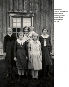 Gudrun Nordmeland, Halfrid Risvik,Anne Martinsen, Margit Åsegg, Åsta Åsegg, Alma Haugen før 1940x